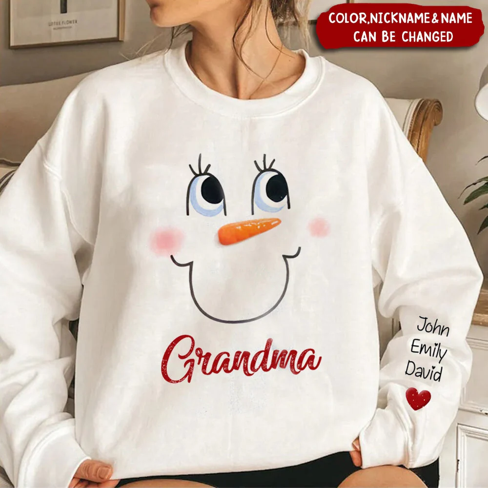Cute Snowmy Grandma Mom Little Heart Kids Personalized Christmas Sweatshirt - Image 5