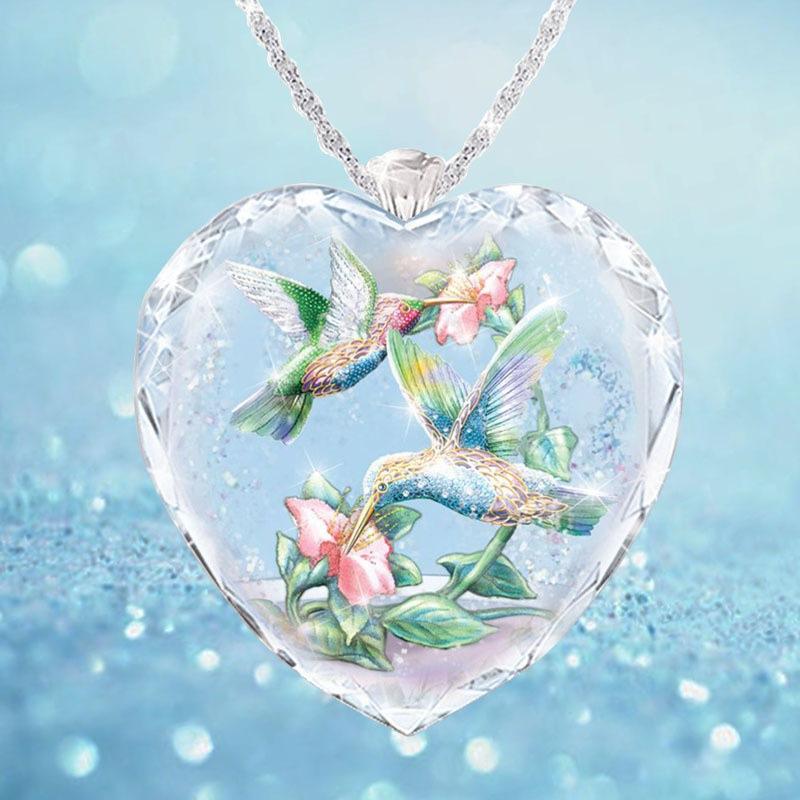 Elegant Hummingbird Crystal Pendant Ring for Women - Image 5